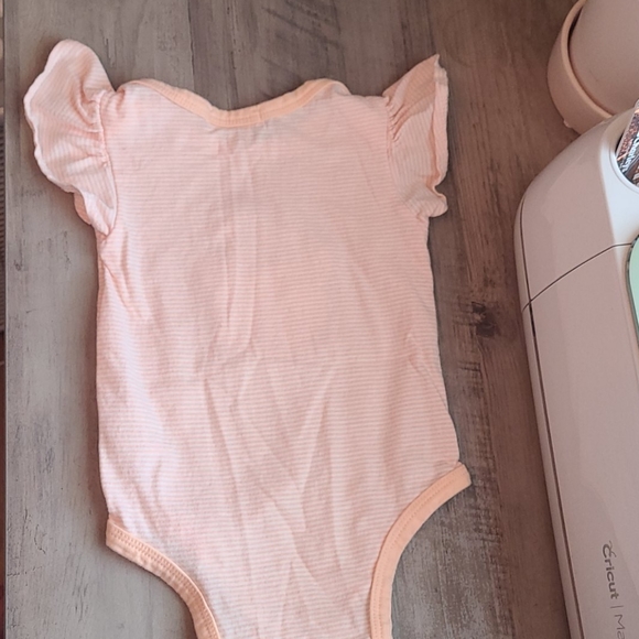 Peach 2-piece outfit - Picture 4 of 4